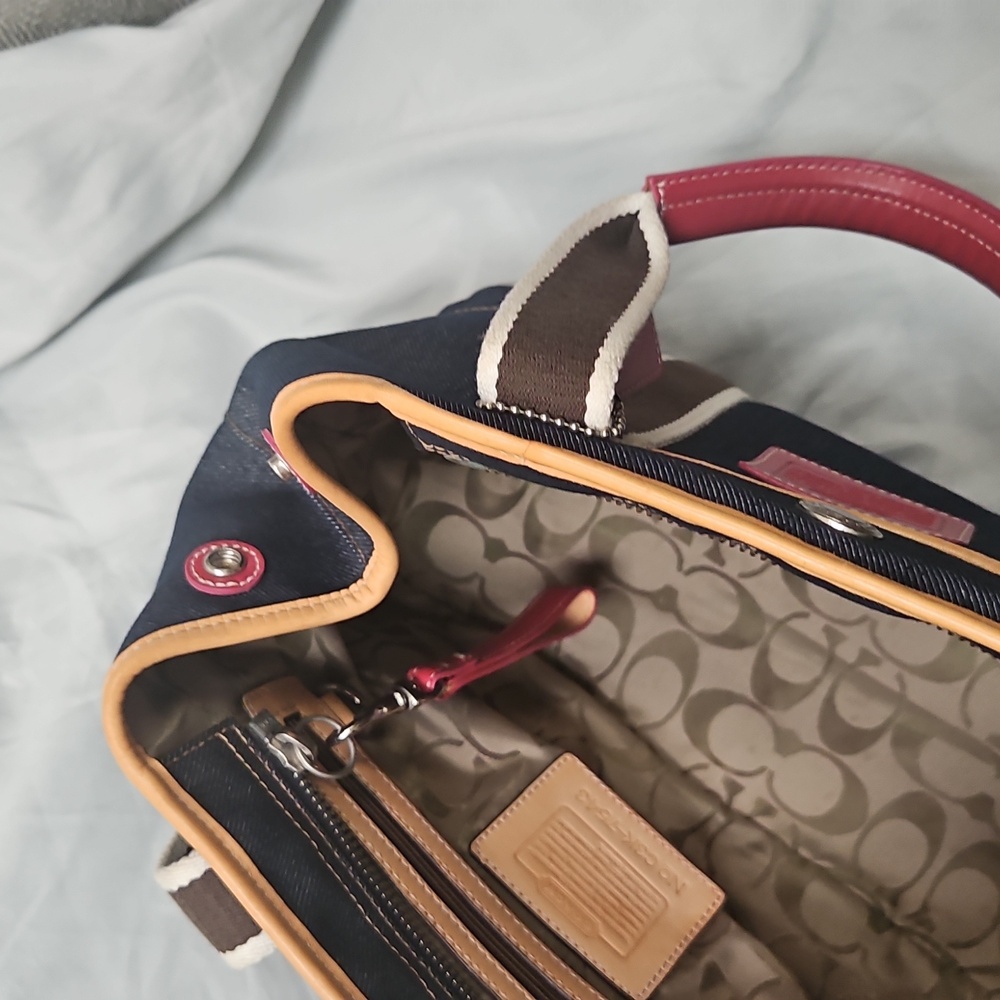 Vintage Coach Hampton Denim and Leather Tote - Picture 4 of 14